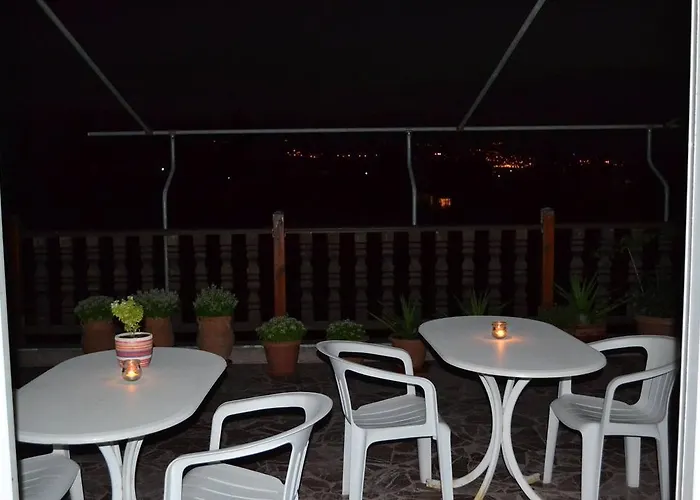 Pension Vergina Pensión 3*